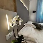 Отель Etna 3*