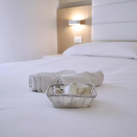 Hotell Etna 3*