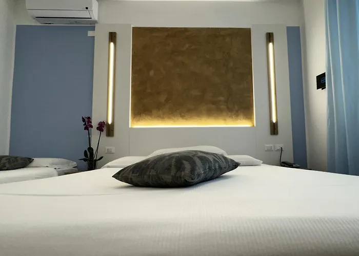 Отель Etna Каорле