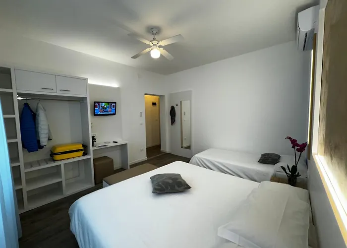 Отель Etna Каорле